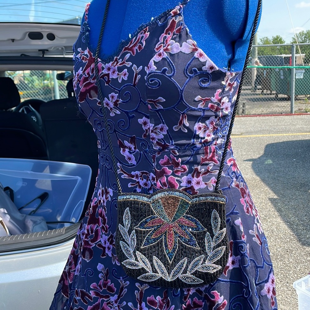 A multi color 1 of a kind